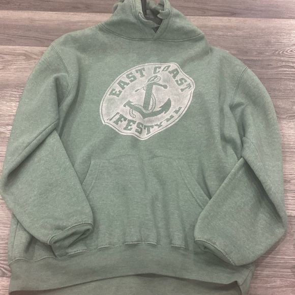 Too many hoodies - Picture 1 of 1